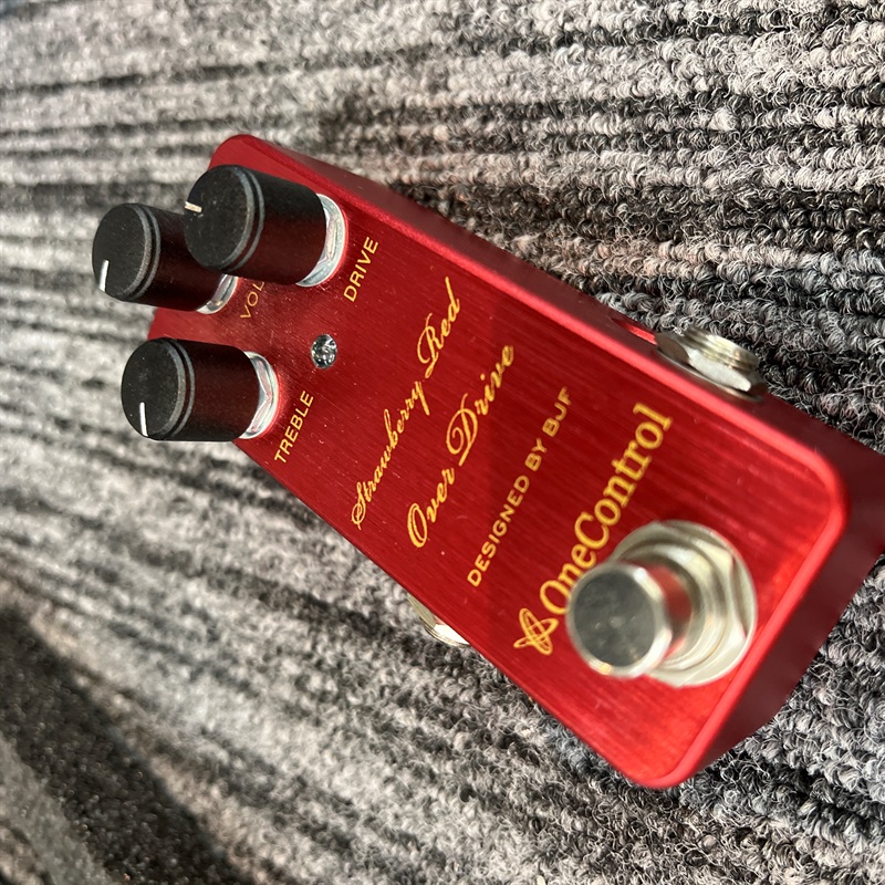 One Control Strawberry Red Overdriveの画像